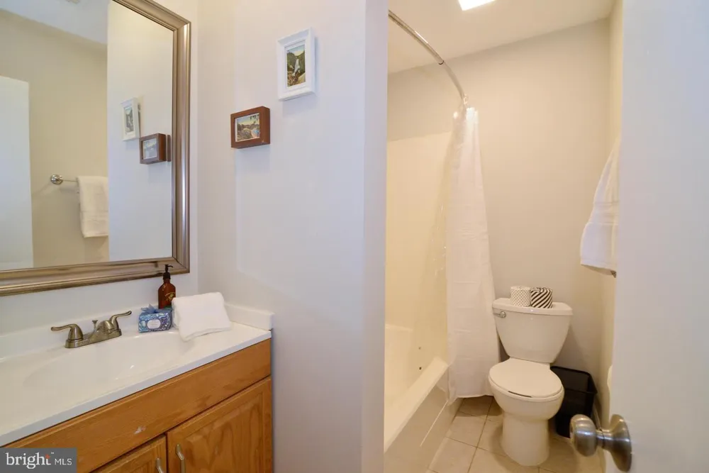 2215 SANIBEL DRIVE Reston, VA 20191