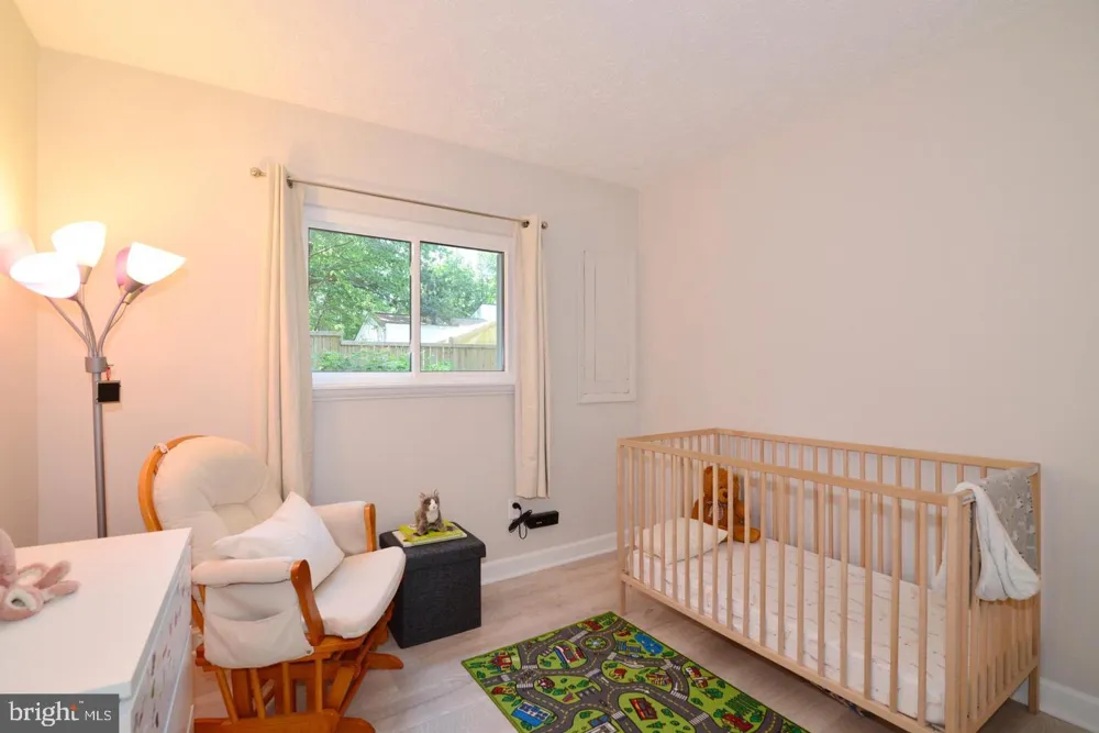 2215 SANIBEL DRIVE Reston, VA 20191