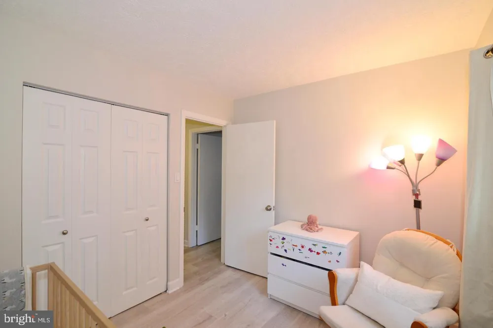2215 SANIBEL DRIVE Reston, VA 20191