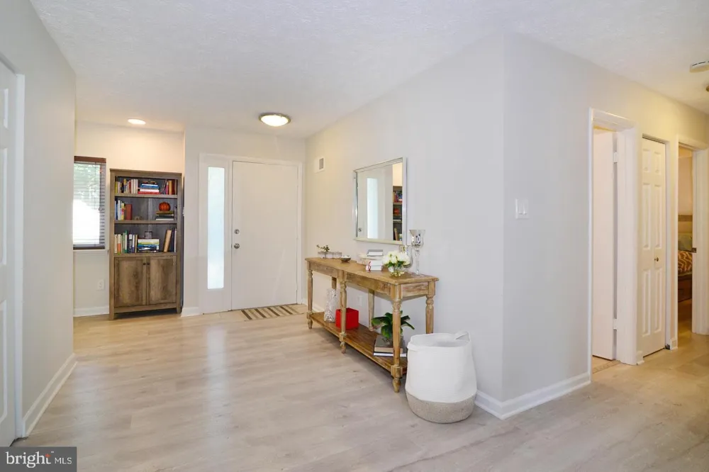 2215 SANIBEL DRIVE Reston, VA 20191