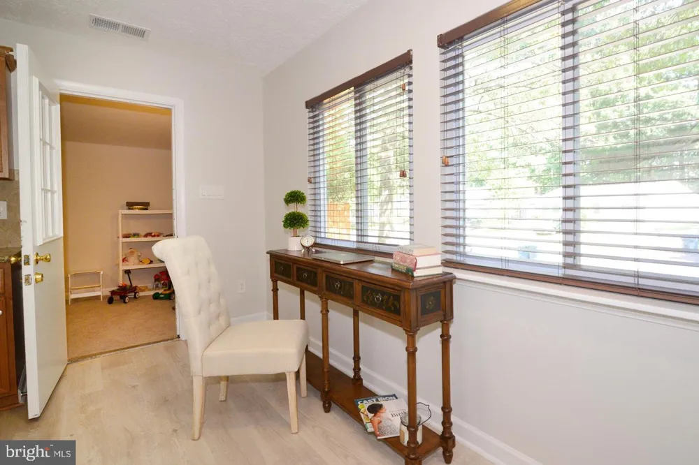 2215 SANIBEL DRIVE Reston, VA 20191