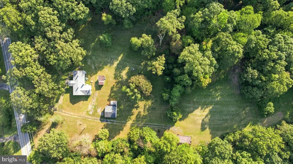 8585 PENNS HILL ROAD La Plata, MD 20646