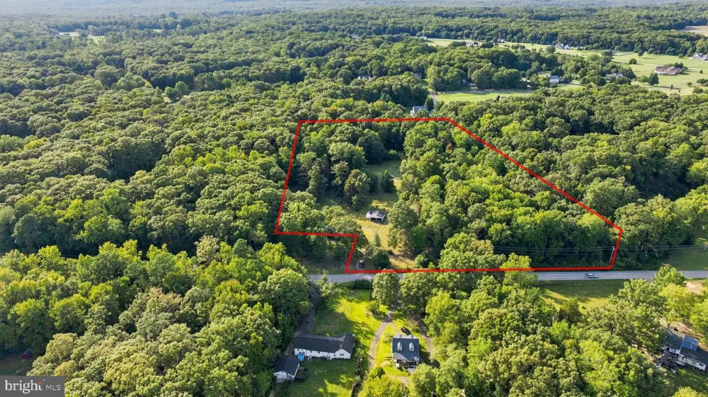 8585 PENNS HILL ROAD La Plata, MD 20646