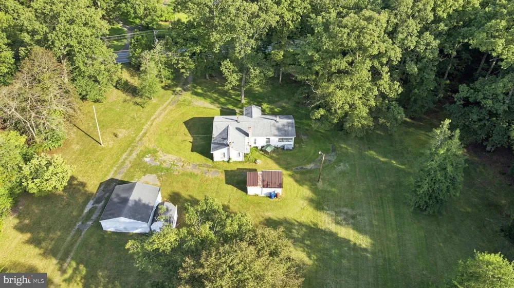 8585 PENNS HILL ROAD La Plata, MD 20646