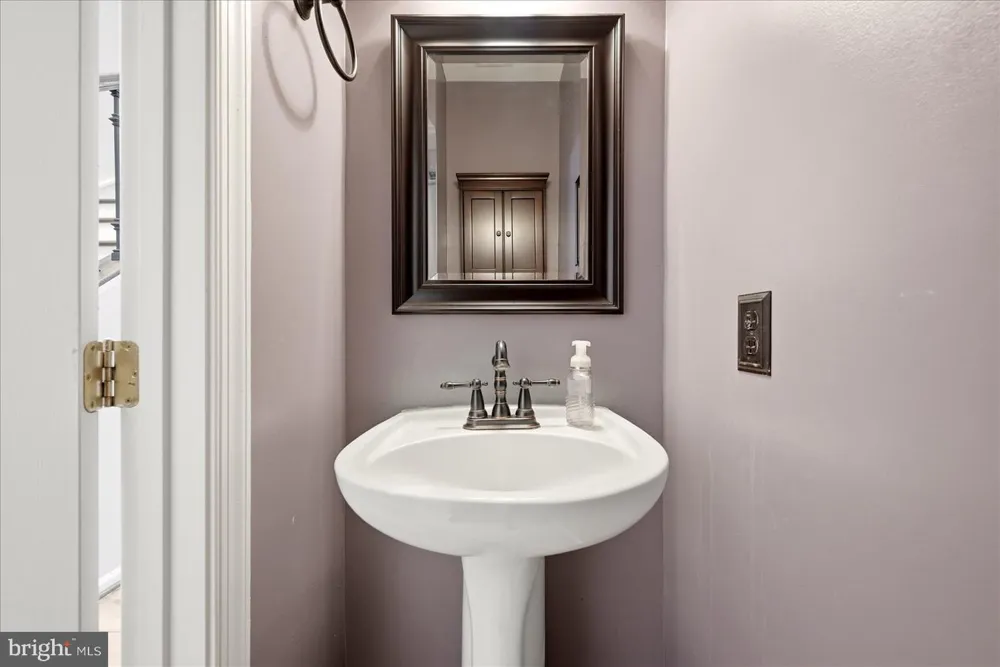 10545 TURNING GRASS WAY Gainesville, VA 20155