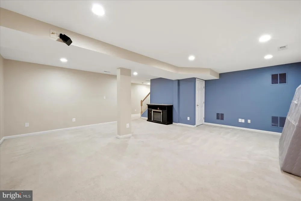 10545 TURNING GRASS WAY Gainesville, VA 20155
