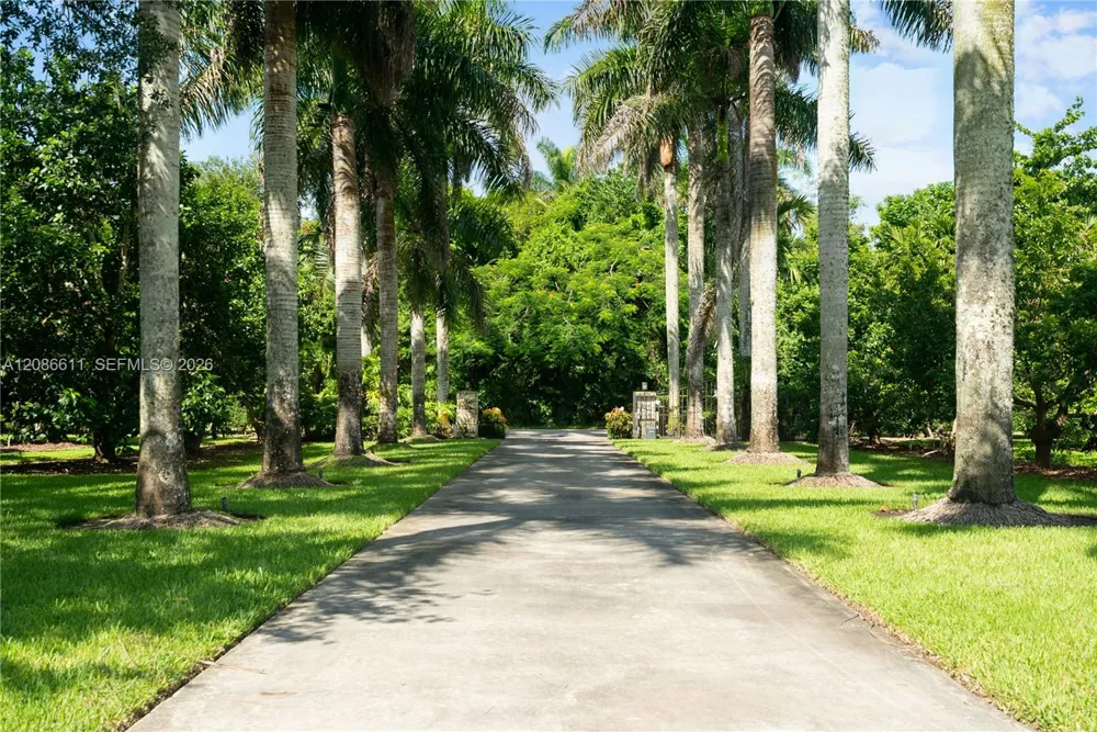 26145 SW 194th Ave Homestead, FL 33031