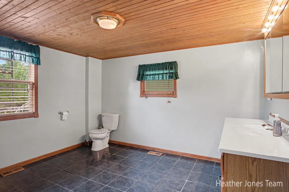 3791 S Holland Road Sidney, MI 48885