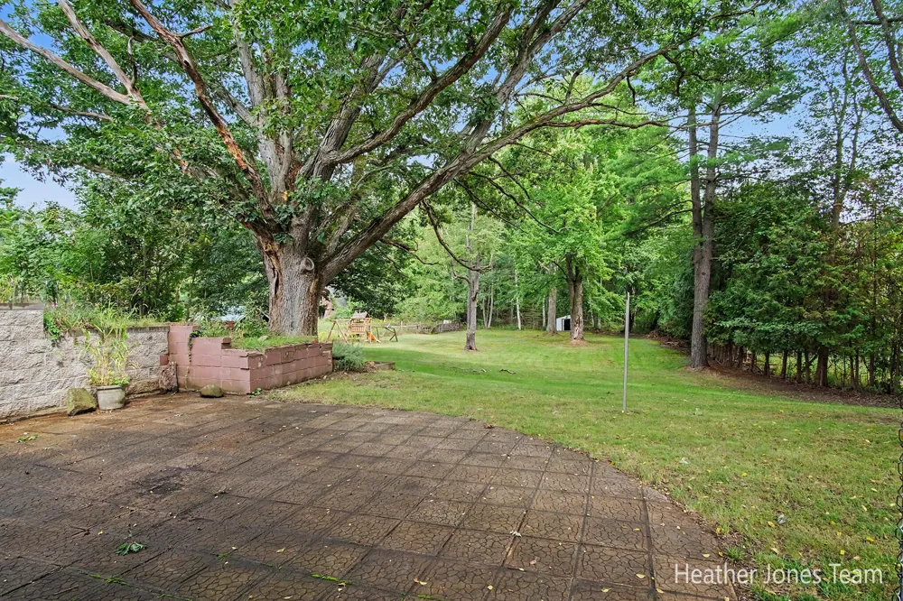 3791 S Holland Road Sidney, MI 48885