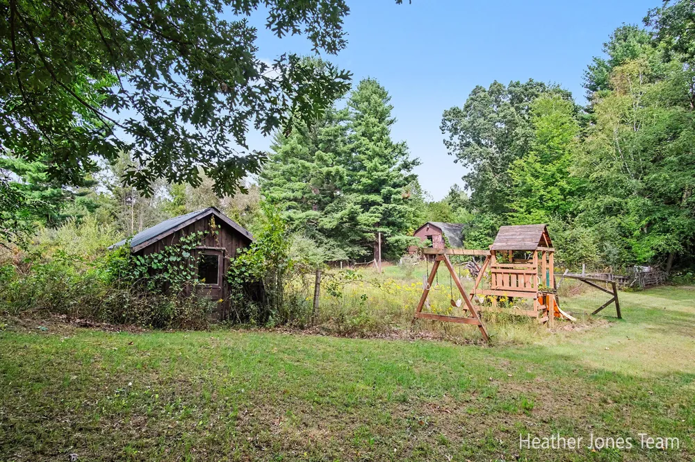 3791 S Holland Road Sidney, MI 48885