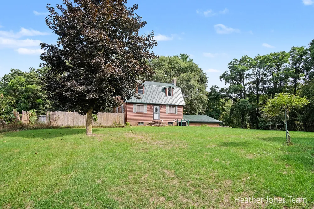 3791 S Holland Road Sidney, MI 48885