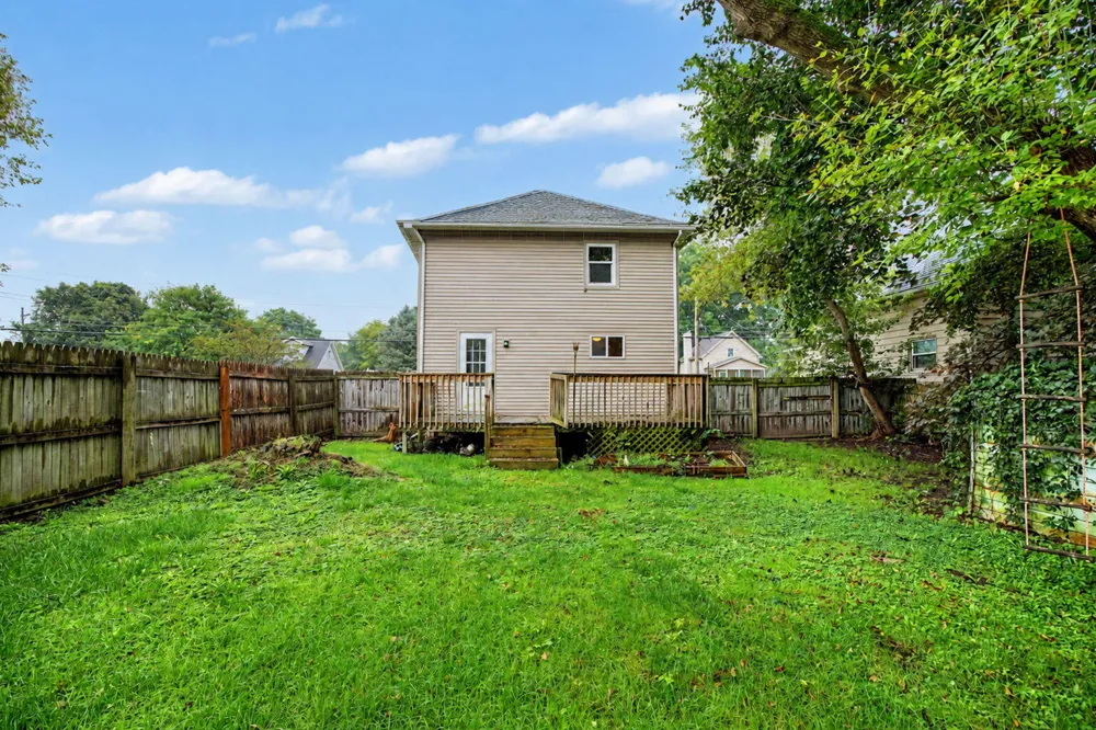330 Gorham Street Jackson, MI 49202