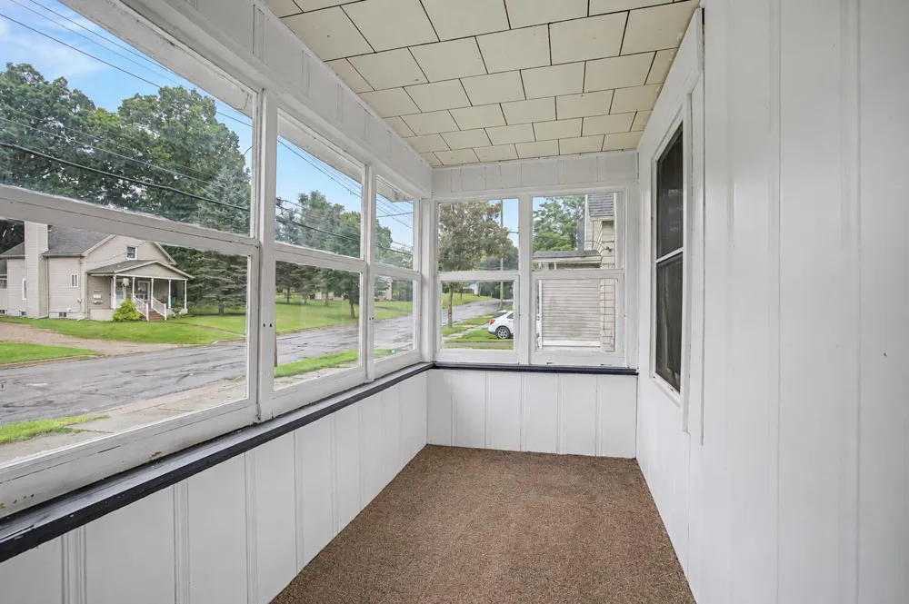 330 Gorham Street Jackson, MI 49202