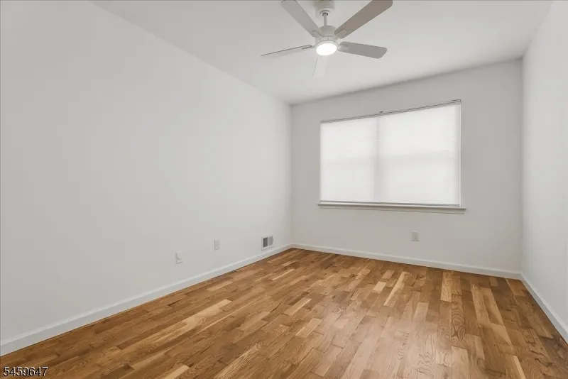131 Beverly Hill Ter #C Unit C Woodbridge, NJ 07095