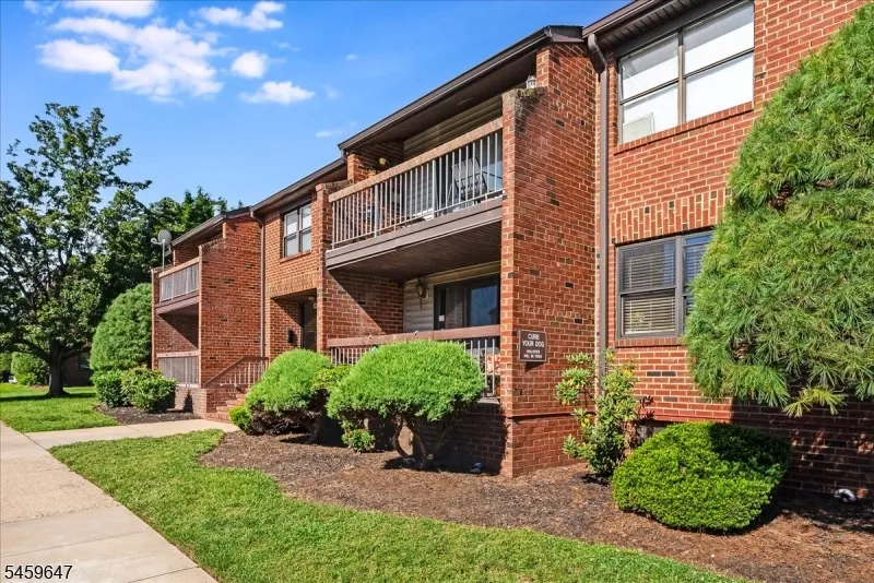 131 Beverly Hill Ter #C Unit C Woodbridge, NJ 07095