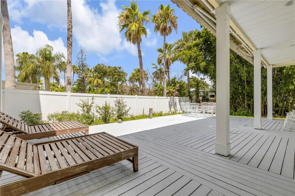 708 OCEAN AVENUE New Smyrna Beach, FL 32169