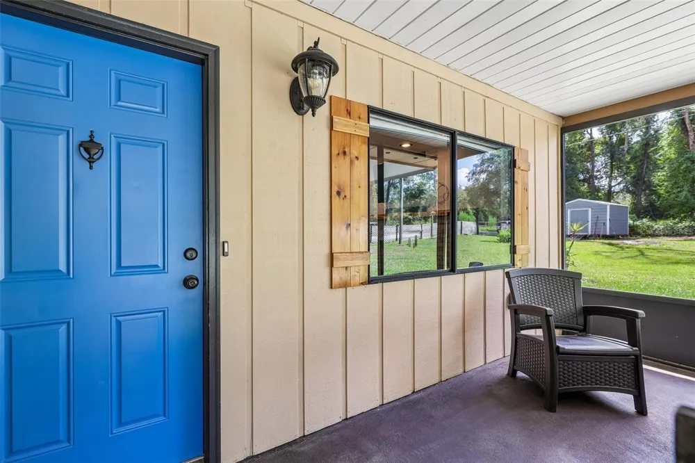 212 DOGWOOD DRIVE Interlachen, FL 32148