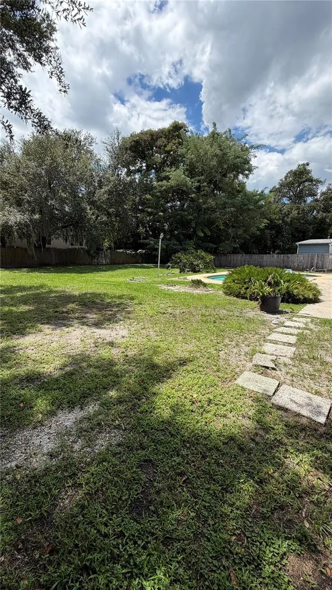 270 W PINELOCH AVE Orlando, FL 32828
