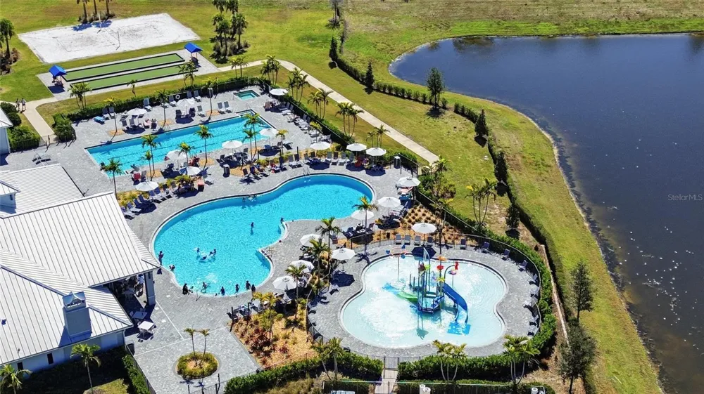15215 SUNNY DAY DRIVE Bradenton, FL 34211