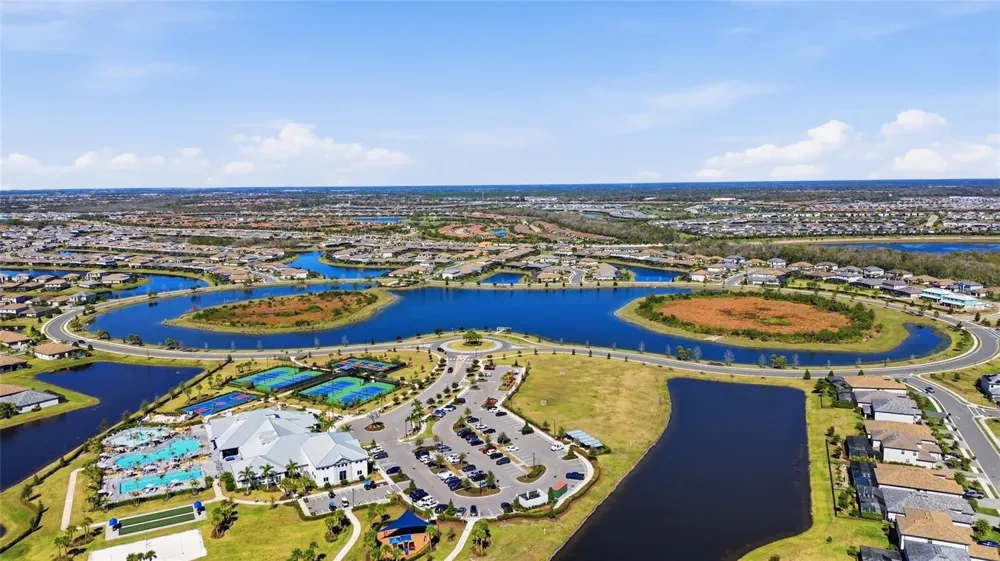 15215 SUNNY DAY DRIVE Bradenton, FL 34211
