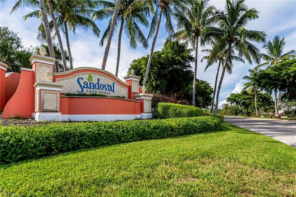 2506 Greendale Place Cape Coral, FL 33991
