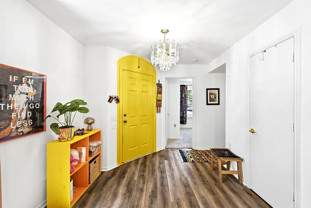7203 Alegre Pass Austin, TX 78744
