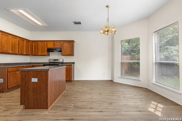 9134 Hilltop Crossing Dr San Antonio, TX 78251