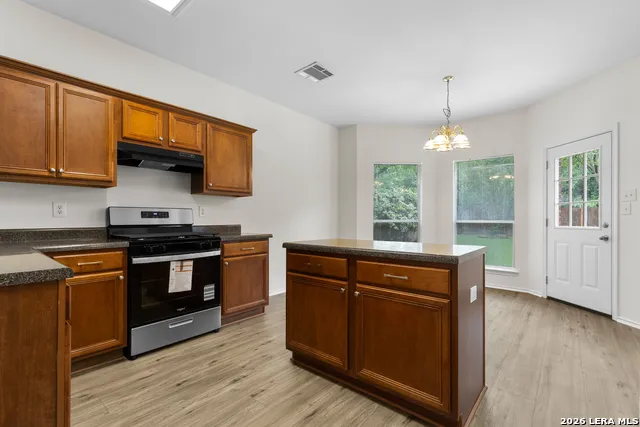 9134 Hilltop Crossing Dr San Antonio, TX 78251