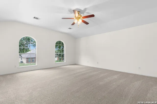 9134 Hilltop Crossing Dr San Antonio, TX 78251