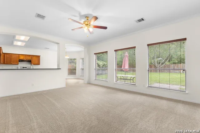 9134 Hilltop Crossing Dr San Antonio, TX 78251