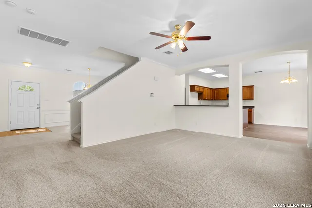 9134 Hilltop Crossing Dr San Antonio, TX 78251