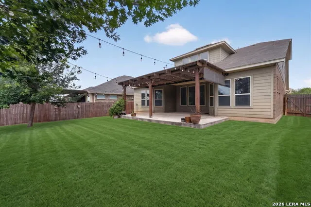 2932 Sunridge Dr Schertz, TX 78108