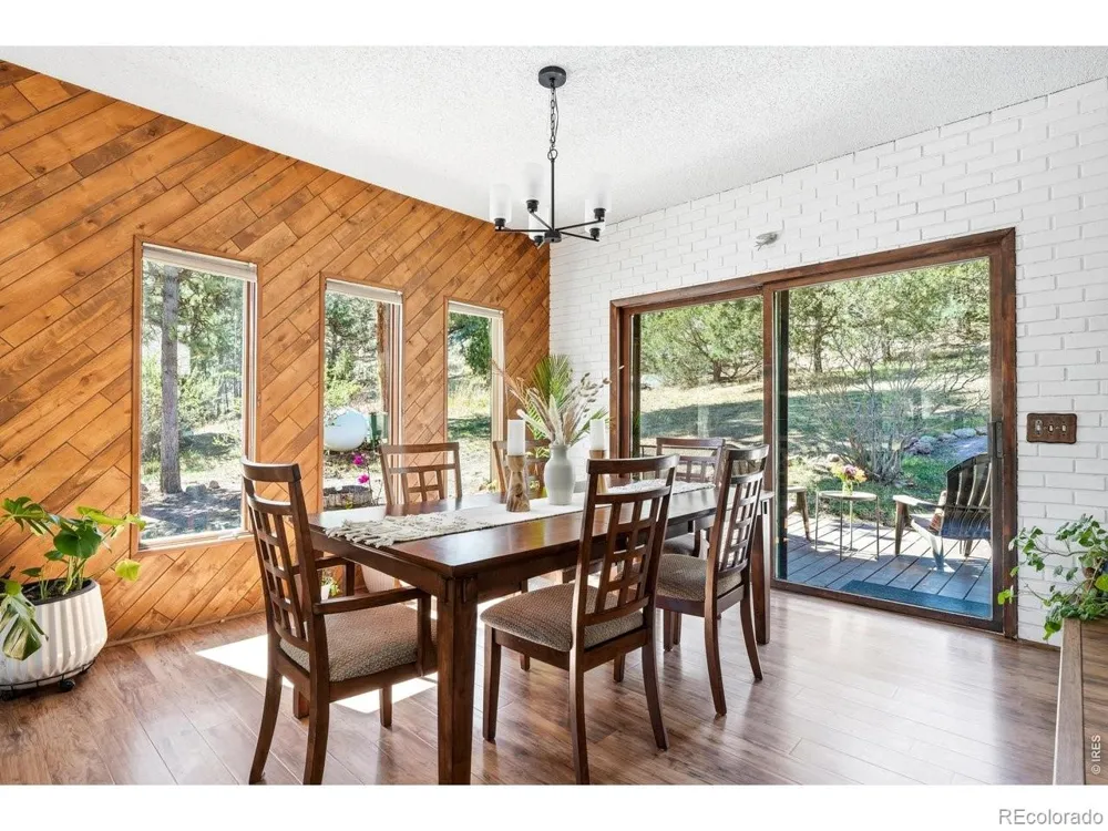 5 Mohawk Road Lyons, CO 80540