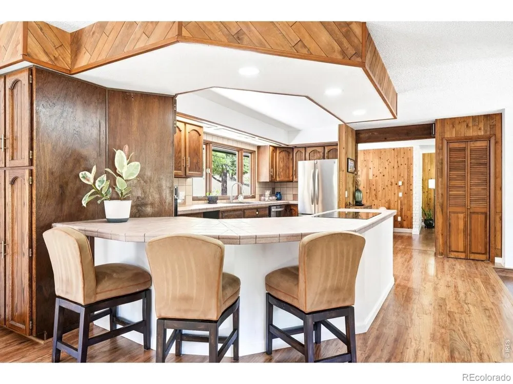 5 Mohawk Road Lyons, CO 80540