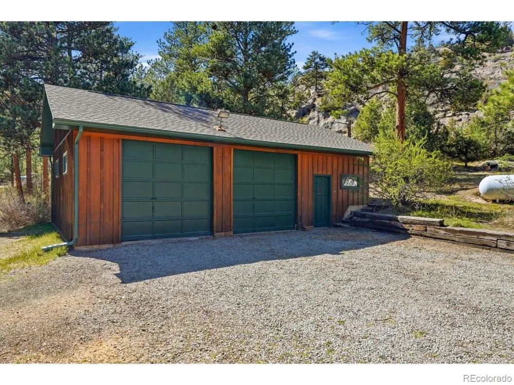 5 Mohawk Road Lyons, CO 80540