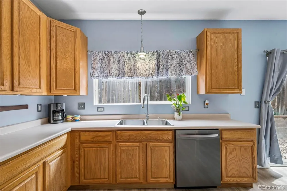12440 S Hollow Creek Court Parker, CO 80134