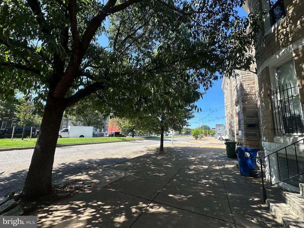 1610 WILKENS Baltimore, MD 21223