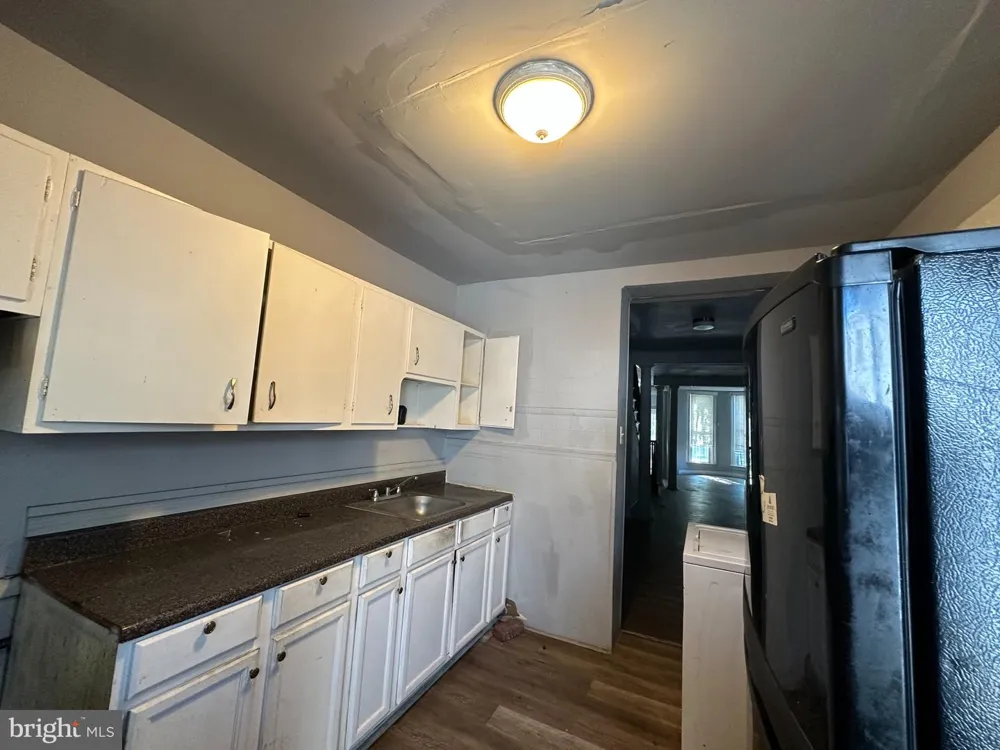 1610 WILKENS Baltimore, MD 21223