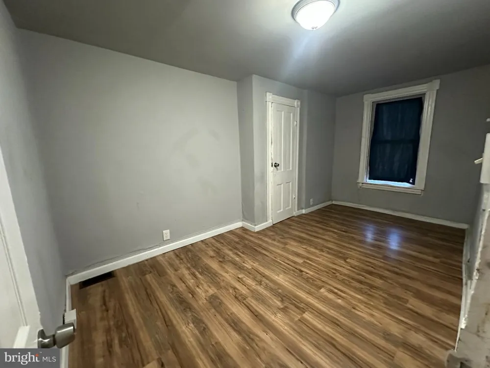 1610 WILKENS Baltimore, MD 21223