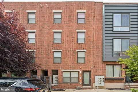 970 MARSHALL STREET #7