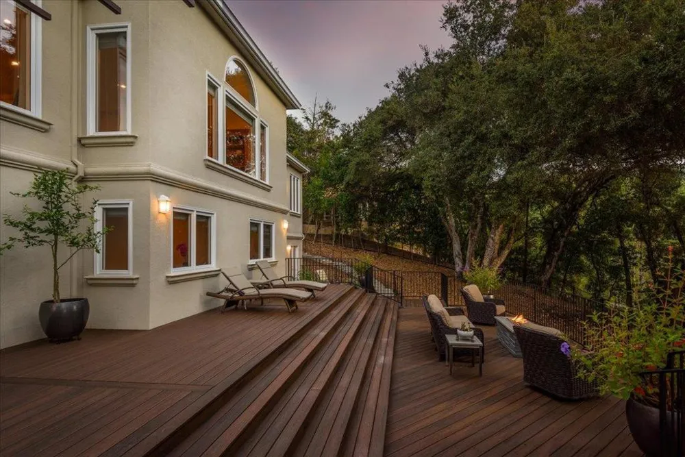 55 Vista Verde Way Portola Valley, CA 94028