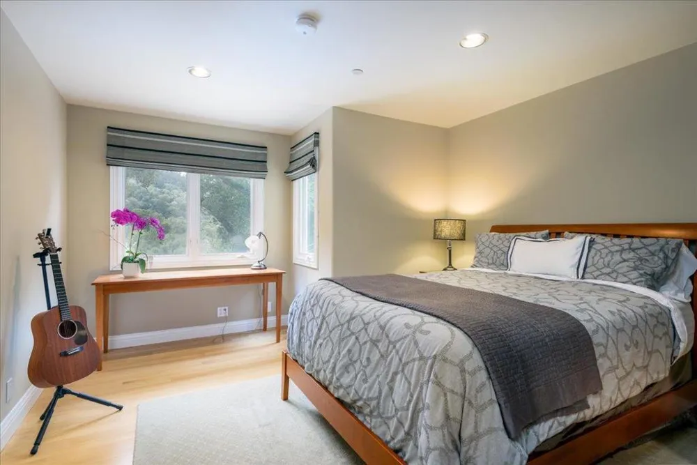 55 Vista Verde Way Portola Valley, CA 94028