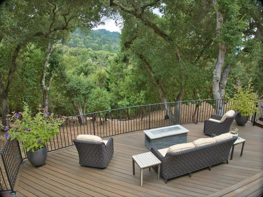 55 Vista Verde Way Portola Valley, CA 94028