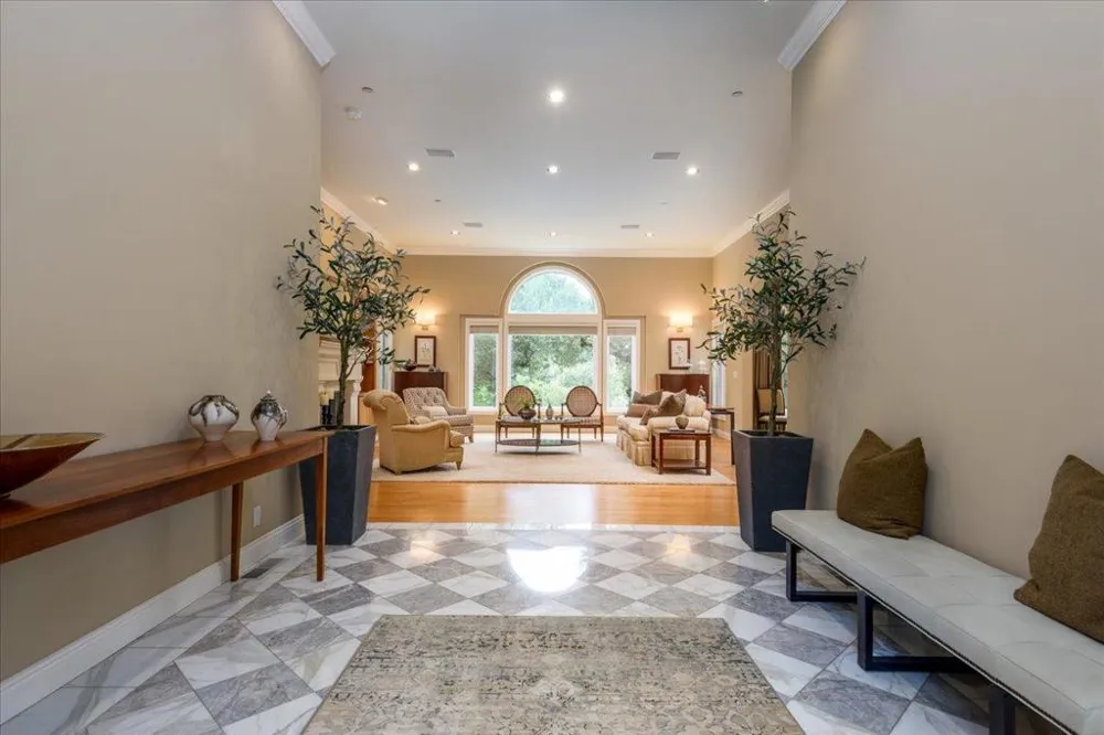 55 Vista Verde Way Portola Valley, CA 94028