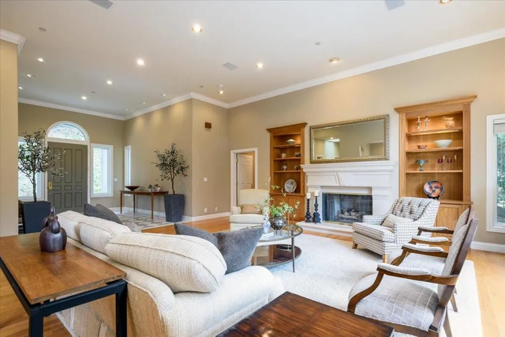 55 Vista Verde Way Portola Valley, CA 94028
