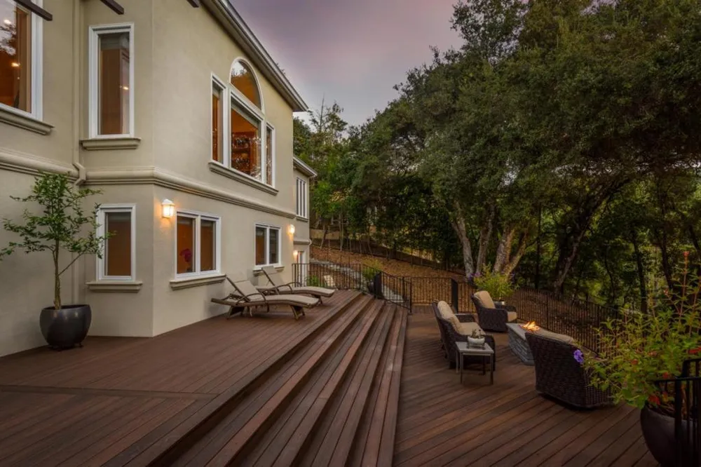 55 Vista Verde Way Portola Valley, CA 94028