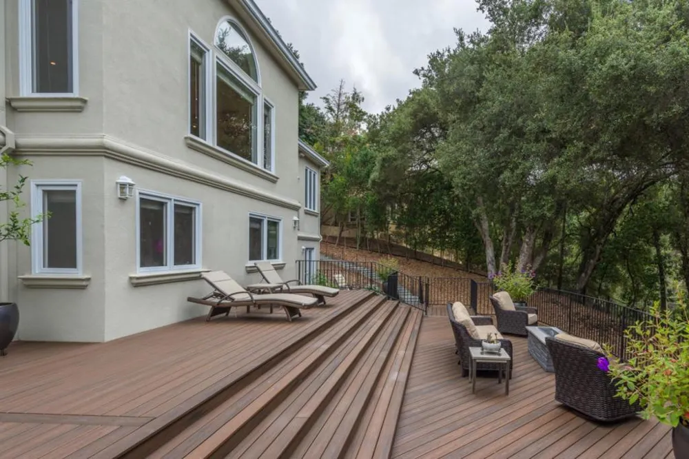 55 Vista Verde Way Portola Valley, CA 94028