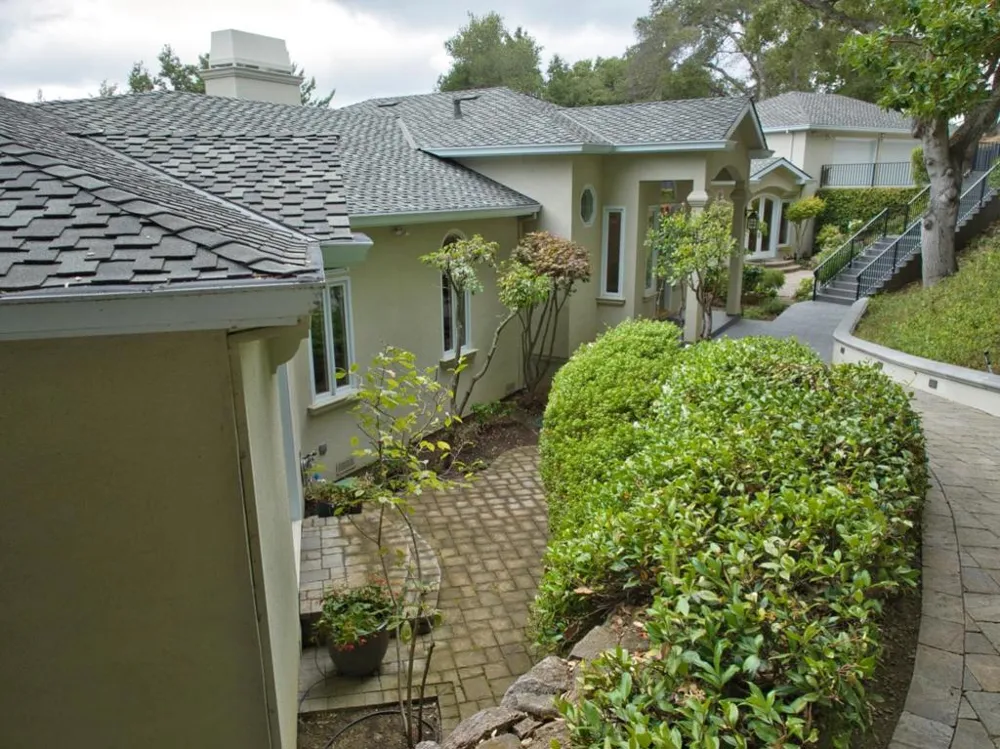55 Vista Verde Way Portola Valley, CA 94028