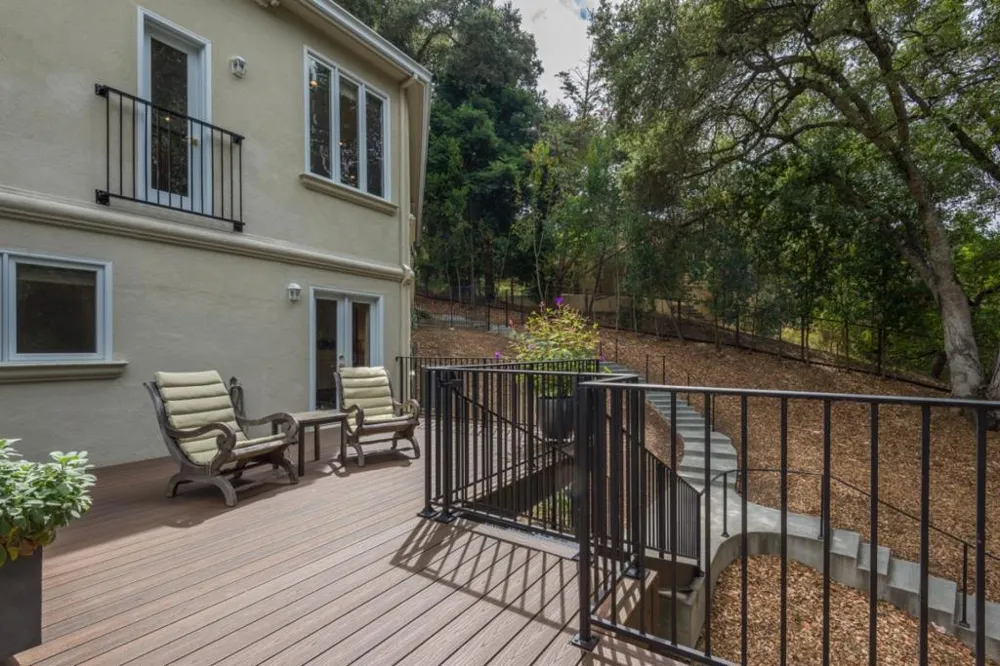 55 Vista Verde Way Portola Valley, CA 94028