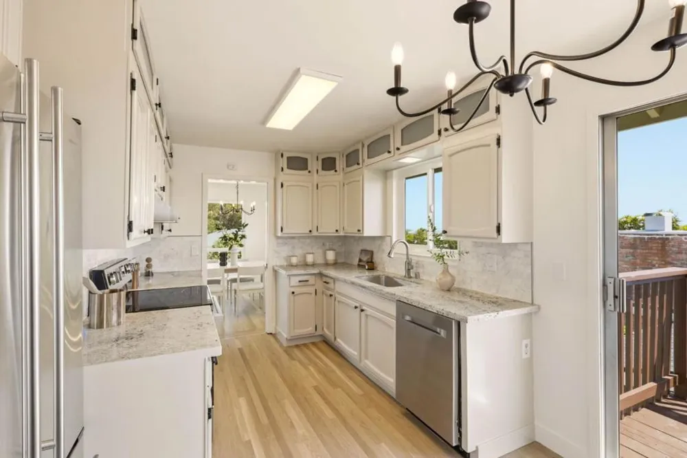1931 Glen Avenue San Bruno, CA 94066